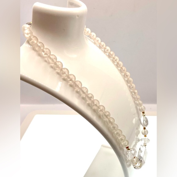 3 for $30 Vintage Acrylic Frosted and Clear Beaded Choker Necklace Gold Tone - Picture 3 of 9